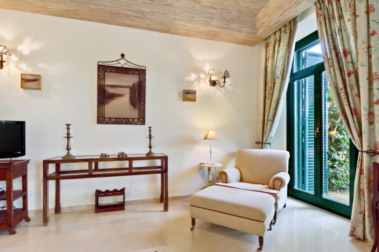 Adosado En Ribera Del Emperador Villa Sotogrande Exterior photo